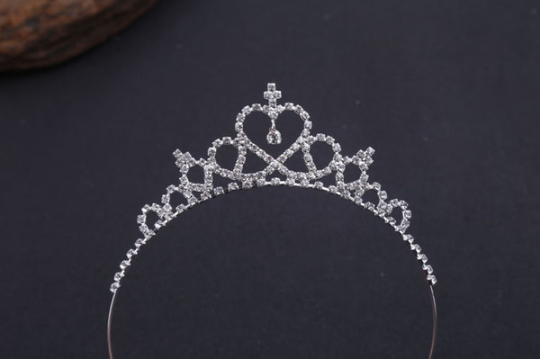 Children's headdress Princess lovely girl performance birthday gift heart-shaped hoop