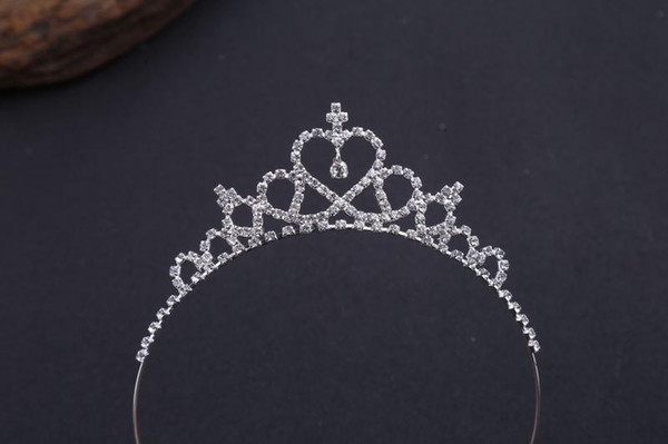 Children's headdress Princess lovely girl performance birthday gift heart-shaped hoop