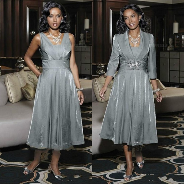 Silver Shiny Mother Of The Bride Dresses With Jacket Two Pieces Square Neck Tea Length Beaded Plus Size Wedding Guest Dress For Mother