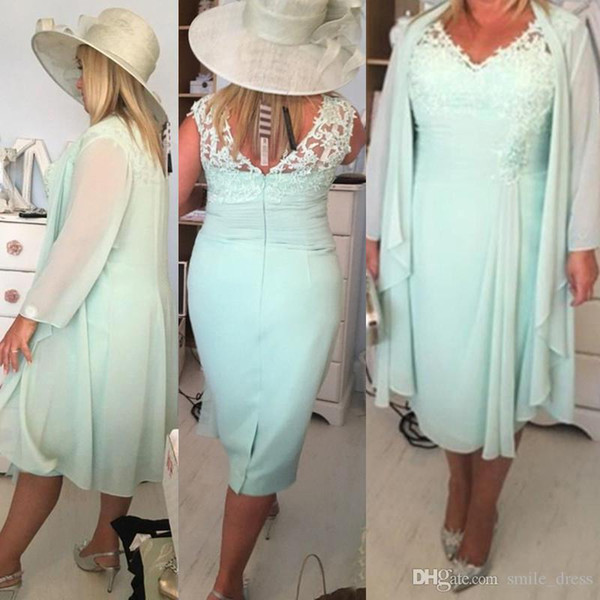 Mint Green V Neck Column Short Mother of the Bride Dresses with Wrap Plus Size Casual Chiffon Evening Gowns Lace Tea Length SM019