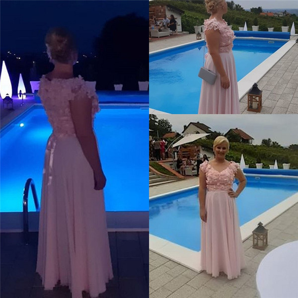 Romantic Pink A Line V-neck Chiffon Evening Prom Dresses Sleeveless Appliques Mother Of The Bride Dress