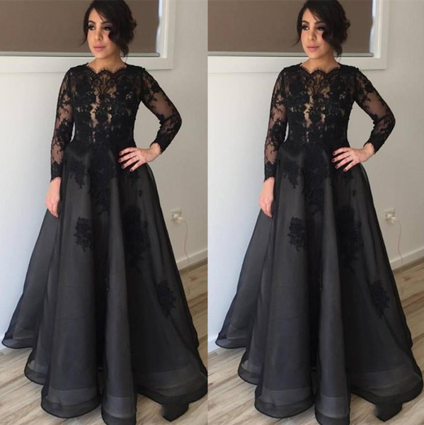 Modest Black Long Sleeves Mother Of the Bride Dresses Lace Appliques Scoop Neckline Floor Length Mother Formal Evening Red Carpet Gowns