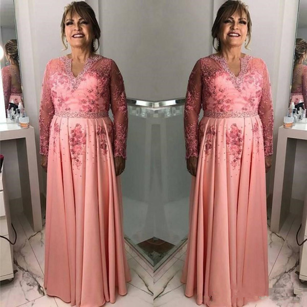 New Pink Mother Of The Bride Dresses V Neck Lace Applique Long Sleeves Floor Length Plus Size Chiffon Wedding Guest Dresses Mother Gowns