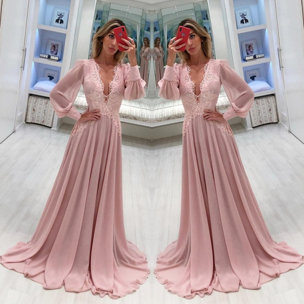 Modest Sheer Long Sleeves Mother of Bride Groom Dresses A Line V Neck Flowing Chiffon Applique Mother Formal Evening Gowns Plus Size