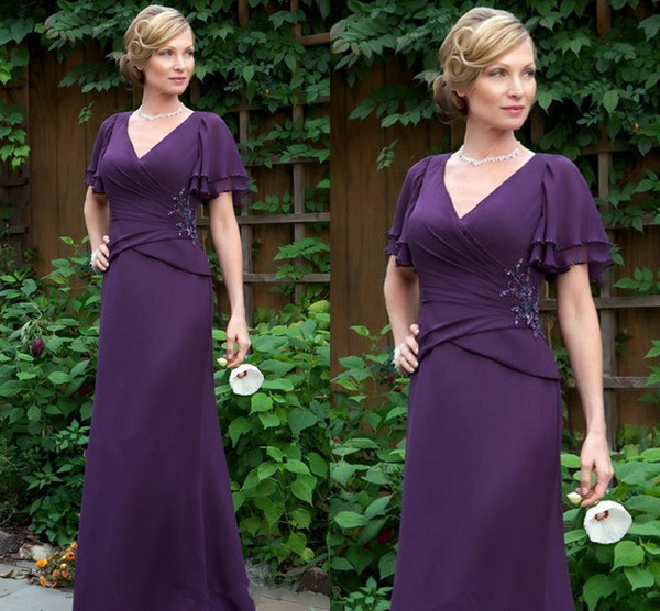 New Dark Purple Mother Of The Bride Dresses V Neck Ruched Short Sleeves Prom Dresses Long Chiffon Evening Party Gowns