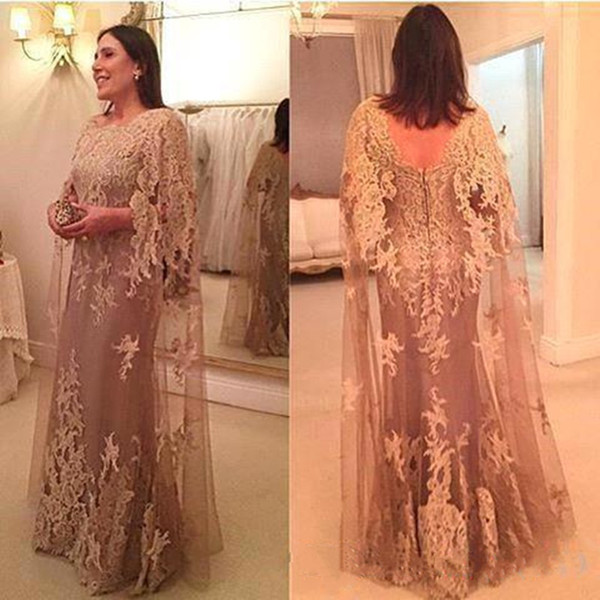 New Vintage Applique Lace Mother Of The Bride Dresses With Cape Sheath Backless Dresses Evening Wear Floor Length Wedding Guest Dress