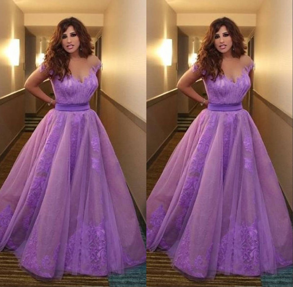 New Purple Lace Formal Celebrity Dresses Najwa Karam With V Neck Short Sleeves Backless Floor Length Evening Prom Party Gowns
