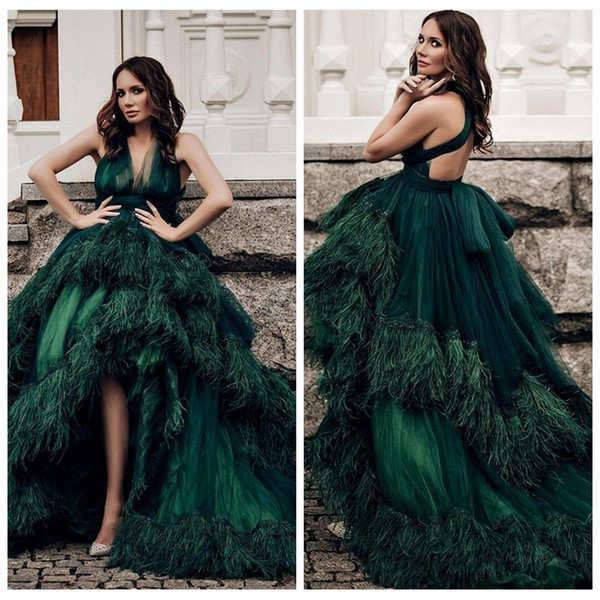 2019 Custom Dark Green High Low Celebrity Dresses V-Neck Feather Adorned Sexy Back Carpet Prom Evening Gowns Formal Puffy