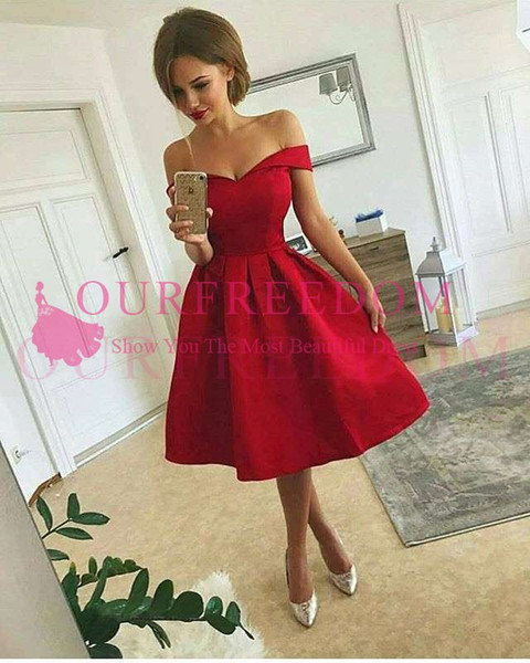 Red Off The Shoulder Cocktail Dresses Simple Design Short Mini Style Formal Evening Occasion Party Dresses Hot Sale