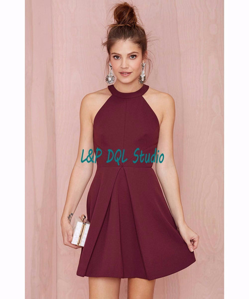 2017 Sexy Burgundy Cocktail Dresses Halter Sleeveless Short Summer Party Dresses Cheap New Arrival