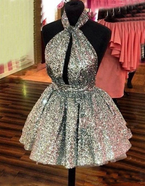 Sparkly Silver Sequined Homecoming Dresses Halter Sexy Backless Short Prom Dresses Hollow Front Cocktail Party Dresses Cheap