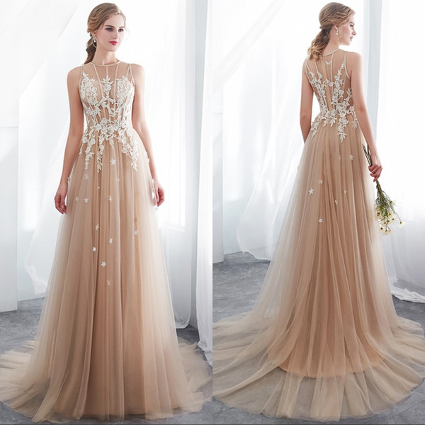 Champagne Tulle A Line Prom Evening Dresses Elegant Lace Applique Sweep Train Wedding Bridal Dresses