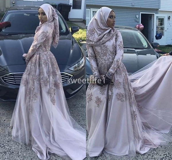 Muslim Long Sleeve Evening Dresses Lac Appliques A Line Sweep Train Beaded Dubai Arabic Style Formal Occasion Prom Part Dresses