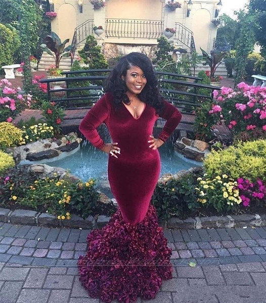 Long Sleeve Formal Evening Dresses Burgundy Velvet with 3D Rose Flowers V-Neck Plus Size Occasion Dress Evening Prom Pageant Gowns