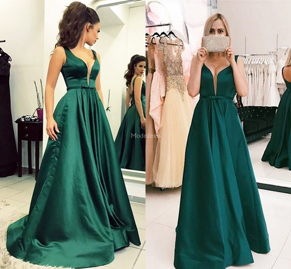 Latest Modern Evening Dresses Deep V-Neck Backless A Line Sweep Train Plus Size Vestidos De Fiesta Cheap Formal Party Prom Gowns Custom