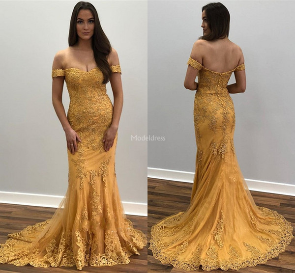 Luxury Arabric Gold Mermaid Lace Evening Dresses Off Shoulder Sweep Train Backless Covered Button Formal Party Prom Dress Sexy Vestidos