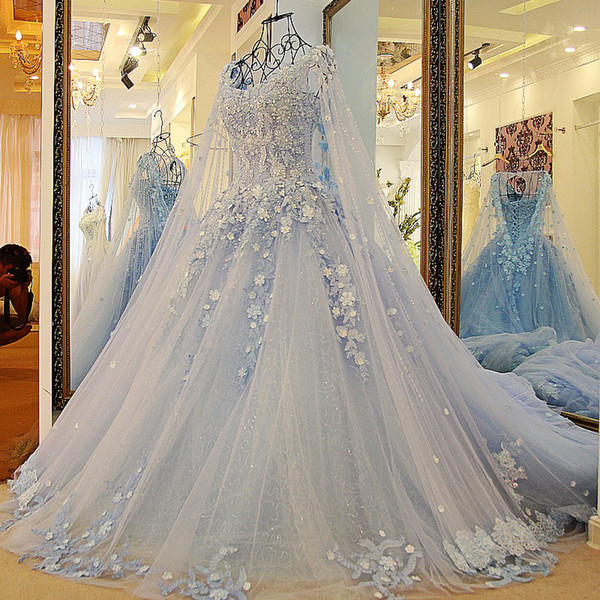 New Arrival Evening Dress Women Blue Tulle Ball Gown Luxury Beaded Appliqued Formal Evening Gowns Dresses with Cape