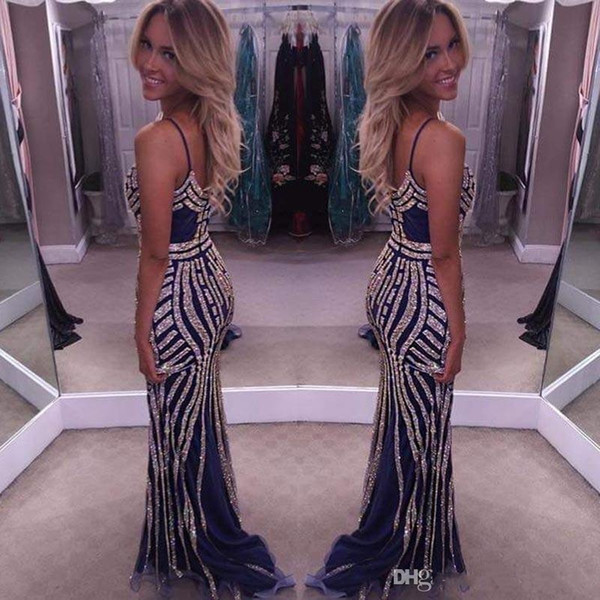 Bling Long Prom Dresses V-Neck Sleeveless Zipper Sweep Train Tulle With Crystal Straight Party Evening Dresses Custom Made HY223