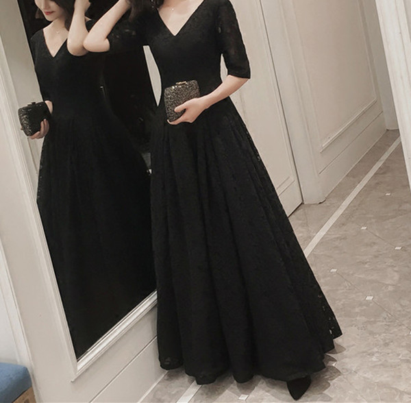 Elegant Black Lace Evening Dress V-Neck Sleeveless Floor Length Floral Lace Prom Dress Cheap New Arrival