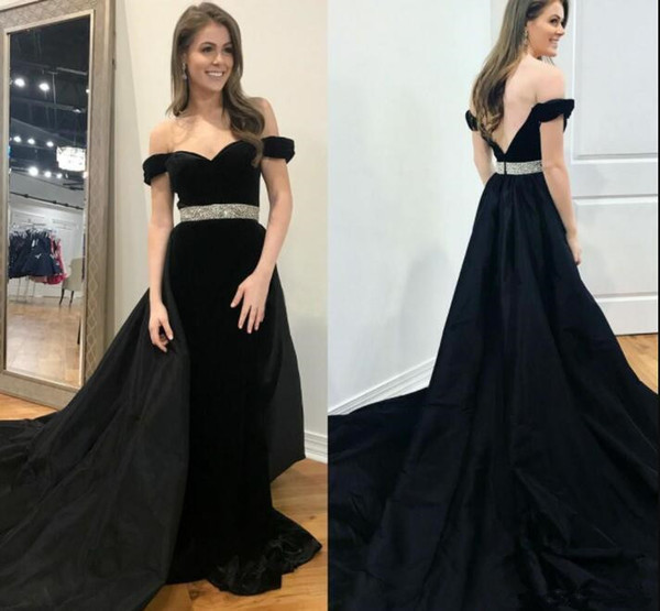 Vintage Velvet Evening Dresses Off Shoulder Over skirt Beaded Sash Long Train Women Black Prom Dress Plus Size Backless Formal Evening Gowns