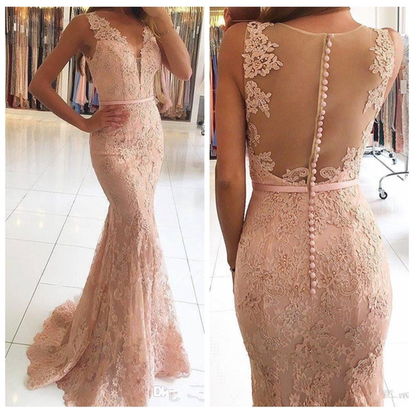 Hot Seller Lace Evening Dresses V Neck Appliques Beaded Prom Dress Sexy Illusion Back Formal Gown Vestidos De Fiesta