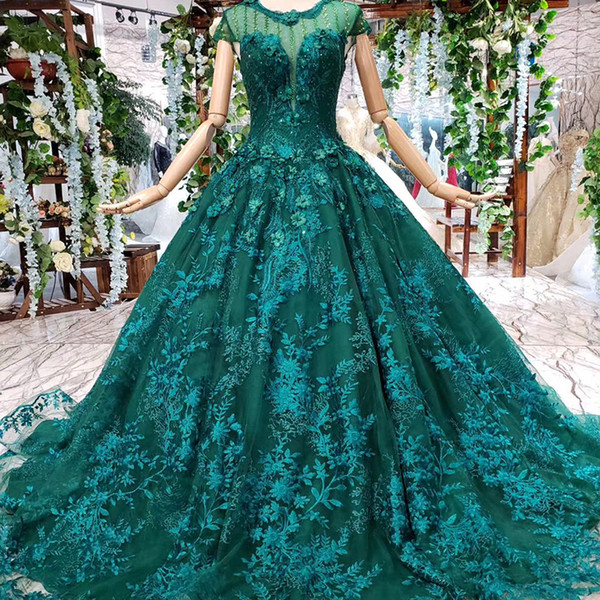 2022Latest Luxury Evening Dresses Cap Sleeve Open Keyhole Lace Up Back Illusion O Neck Hand Made 3D Flower Applique Formal Prom Gowns