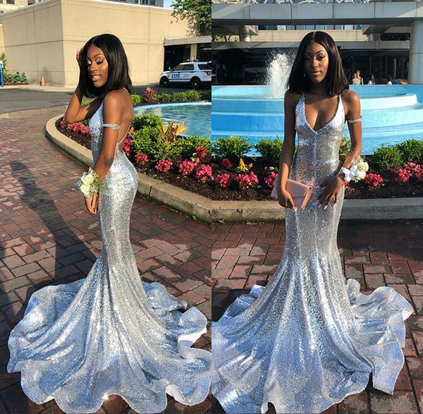 Blingbling Black Girls Silver Sequined Evening Dresses Mermaid V Neck Backless Floor Length Prom Party Gown