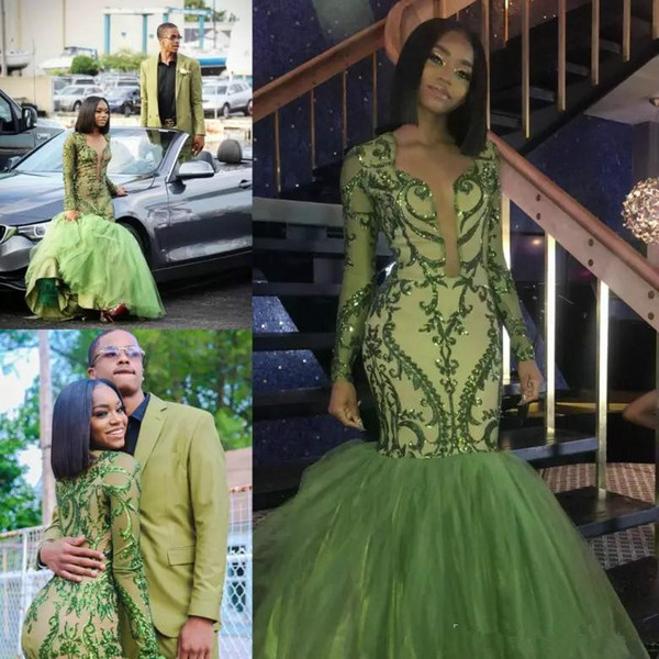 African Dark Green Mermaid Prom Dresses Ruched Skirts Appliques Sequined Long Sleeves Plunging V Neck Evening Gowns Reception dress