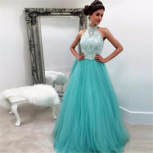 New Arrival Mini A Line Graduation Dresses Halter Backless With White Lace Appliques Evening Party Gown Tulle Long Prom Gown
