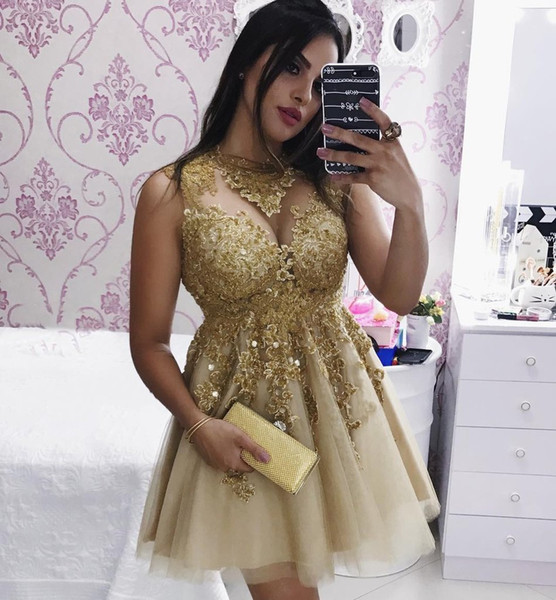 Champagne Gold Lace Graduation Dresses Short Mini Length Homecoming Dresses A Line Crew Neck Beading Girls Party Dresses
