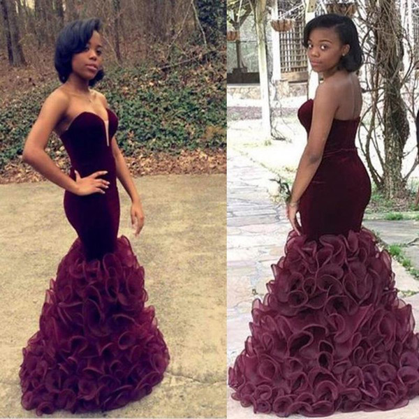 New Burgundy Mermaid Prom Dresses New African Velvet Evening Gowns Sexy Sweetheart Backless Sheath Ruffles Graduation Dresses