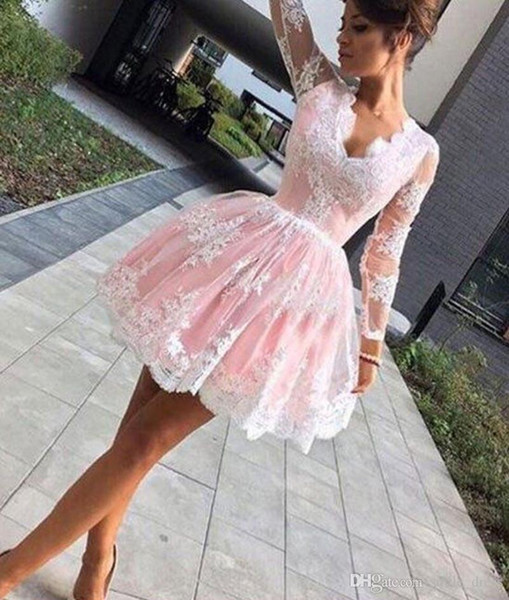 Pink And White Lace Ball Gown Homecoming Dresses Long Sleeves Deep V Neck Short Cocktail Prom Partyt Evening Dresses SH014