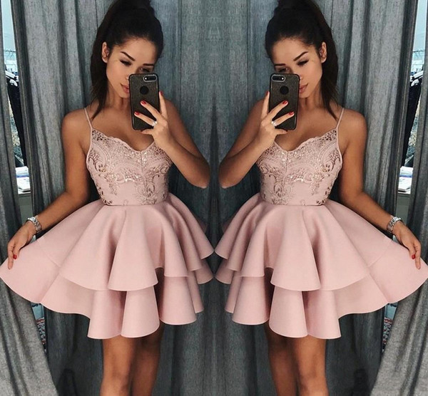 Dusty Pink Spaghetti Short Homecoming Dresses Cheap Backless Lace Appliqued Cocktail Party Gown Mini Prom Evening Dresses