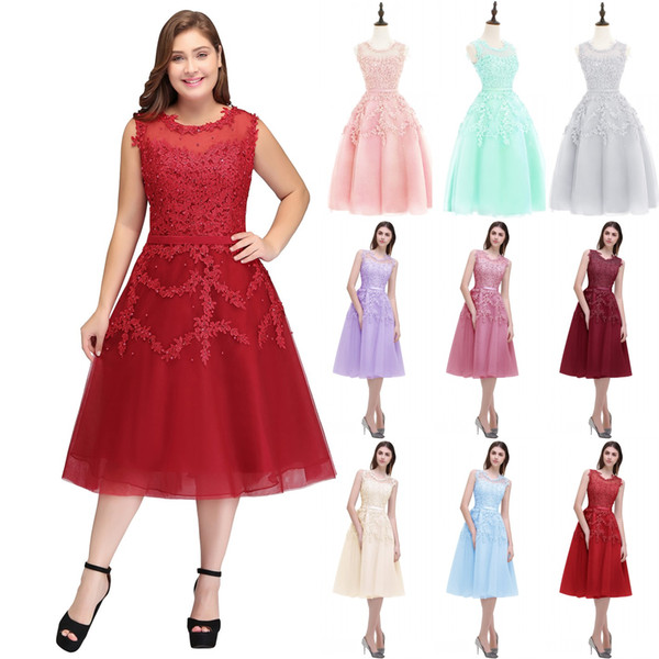 Cheap In Stock Plus Size Red Lace Short Homecoming Cocktail Dresses Tulle Lace Beaded Knee Length A Line Formal Party Dresses CPS298