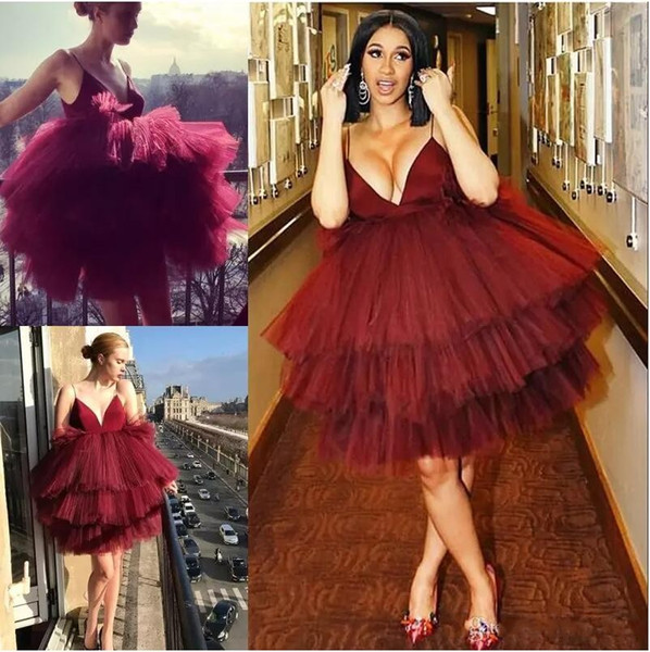 Burgundy Sexy Fluffy Tiered Homecoming Dresses Spaghetti Straps Sleeveless Attractive Short Cocktail Party Gowns Mini Prom Dress