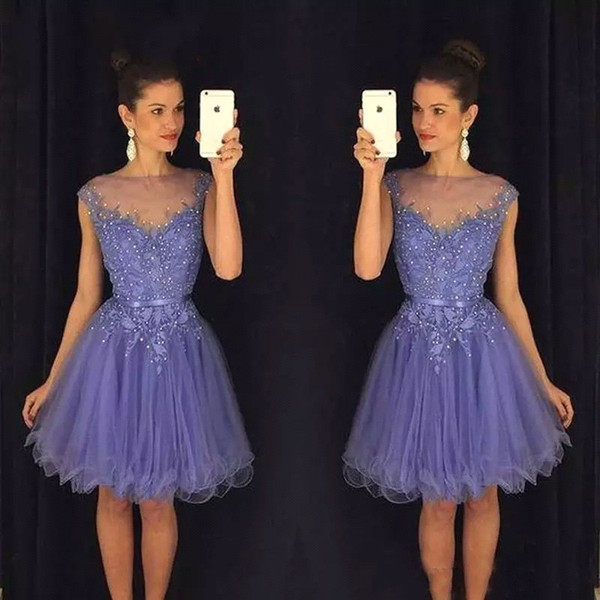 New Lavender Sheer Homecoming Dresses Cap Sleeves Lace Appliques Beaded Short Prom Dresses with Belt Backless Cocktail Gowns BA9172