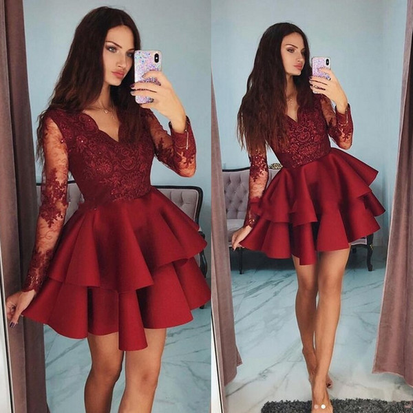 Tiered Ruffles Burgundy Satin Short Prom Dresses Modest Sheer Long Sleeves Formal Party Gowns Appliques Lace 8th Grade Homecoming Dres