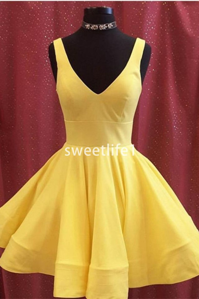 Yellow V Neck Homecoming Dresses Short Mini Satin Girls Graduations Dresses First Commnuion Dresses Under 90$