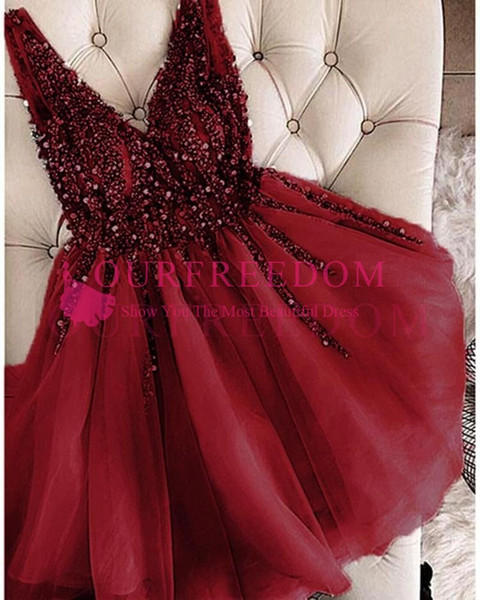 Vintage Burgundy V Neck Rhinestones Homecoming Dresses Short Mini Tulle Backless Prom Party Gowns Custom Made Hot Sale