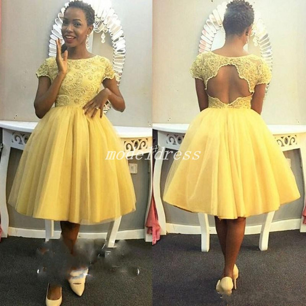 Africa Light Yellow Ball Gown Homecoming Dresses Jewel Hollow Back Knee Length Short Prom Party Gowns Students Graduation Dress