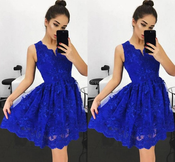 Charming Lace Homecoming Dresses Elegant Short Formal Party Prom Gowns Mini Special Occasion Dresses A Line Cocktail Gown Vestidos De Fiesta