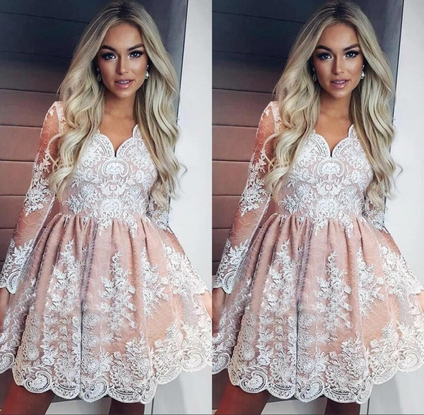 Blush Pink Lace Long Sleeve Homecoming Dresses Appliques Cocktail V Neck Short Prom Party Gown BC2870