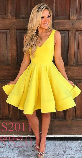 2017 Garden Modern Sweety Homecoming Dresses A Line V Neck Sleeveless Mini Ruffle Yellow Party Dresses Custom Made