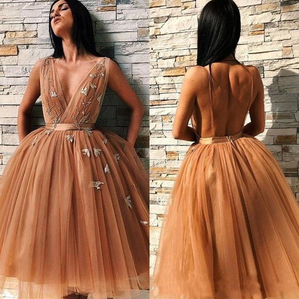 Newest A Line Champagne Gold Tulle Homecoming Dresses A Line V Neck Ruffles Short Prom Gowns Sexy Open Back