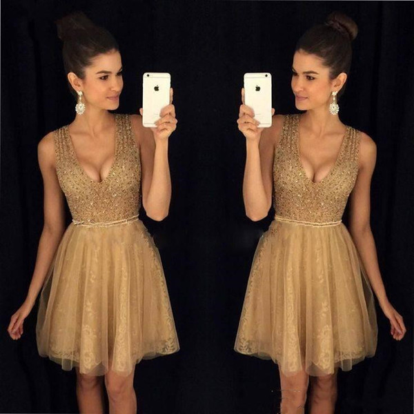 Gold Little Short Length Homecoming Dresses Crystals Beaded Top A Line V-neck Neckline Tulle Lace Prom Cocktail Party Cheap Gowns