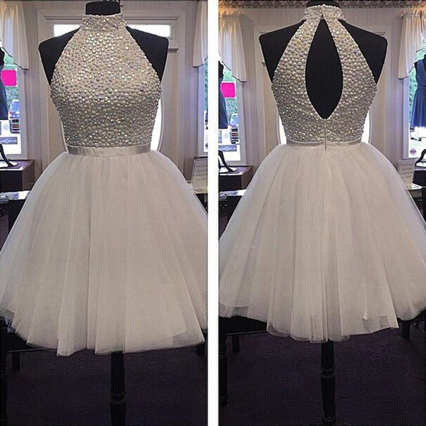 White Sparkly Beaded Backless Crystal Homecoming Dresses Halter Puffy Tulle For Junior Girls Party Dresses Hot Sale Graduation Dresses