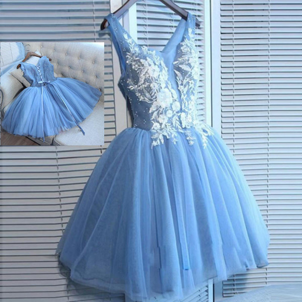 Baby Blue Short Homecoming Dresses With Appliques Beads V Neck Sleeveless Short Prom Dress A Line Zipper Back Cheap Cocktail Party Gowns 421