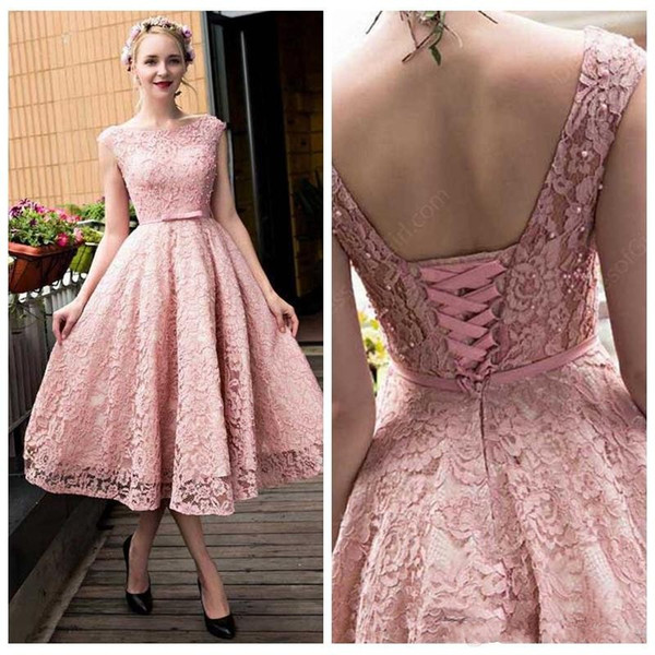 Blush Pink Tea Length Homecoming Dresses Bateau Neck Lace Appliques Lace-up Back Cocktail Dress Short Party Gown Girls Mini Skirt