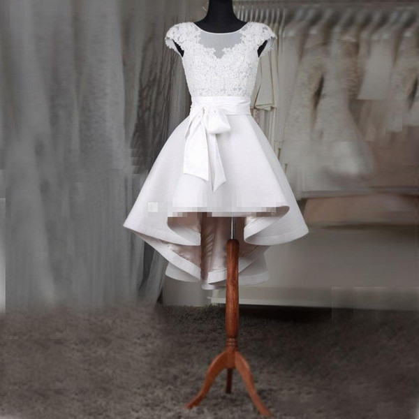 Hi-Lo White Homecoming Dresses Lace Appliques Bow Sash Girls Short Prom Party Gown Cocktail Dresses Mini Skirt