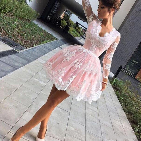 Long Sleeve Pink Lace Homecoming Dresses Deep V Neck Girls Short Prom Party Gown Appliques Cocktail Dresses Mini Skirt